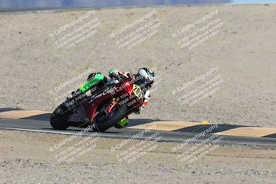 media/Oct-05-2025-CVMA (Sun) [[beeef4f201]]/Race 15-Amateur Formula Middleweight/